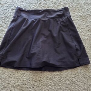 Old Navy Active Powersoft Skortt in Black